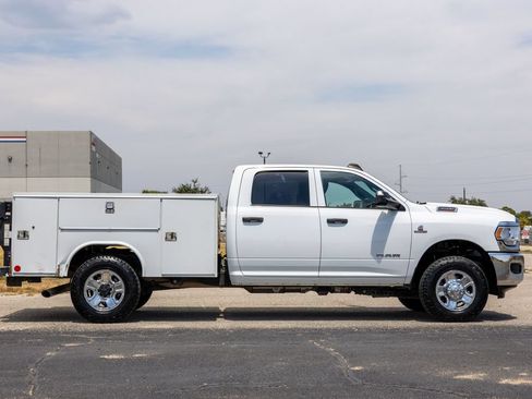 Used 2022 RAM 3500 Tradesman AWD/4WD image 8