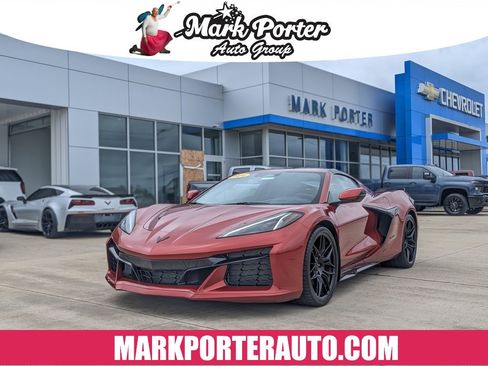 Used 2024 Chevrolet Corvette Z06 image 1