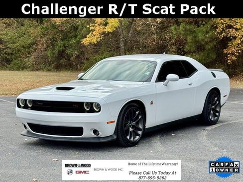 Used 2021 Dodge Challenger R/T Scat Pack image 1