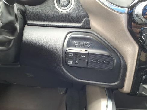 Used 2022 RAM 2500 Laramie AWD/4WD image 22