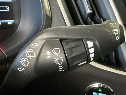 Used 2024 Ford Edge SEL w/ Convenience Package image 24