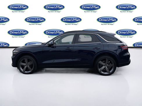 Used 2022 Genesis GV70 3.5T Sport w/ Sport Prestige Package image 5