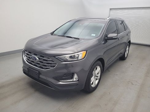 Used 2019 Ford Edge SEL w/ Equipment Group 201A FWD image 2