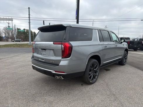 New 2026 GMC Yukon XL Denali w/ Denali Reserve Package AWD/4WD image 6