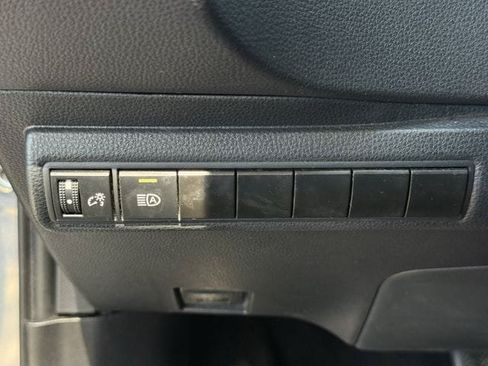 Used 2024 Toyota Corolla LE FWD image 23