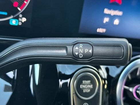 Used 2025 Mercedes-Benz GLA 250 image 27