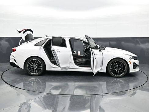 Used 2021 Kia K5 GT image 44