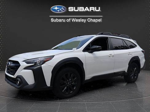 Used 2025 Subaru Outback Onyx Edition w/ Popular Package #2 AWD/4WD image 3