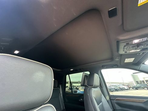 Used 2024 Chevrolet Tahoe Premier w/ Premium Package RWD image 19
