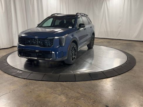 New 2025 Kia Sorento X-Line EX image 4