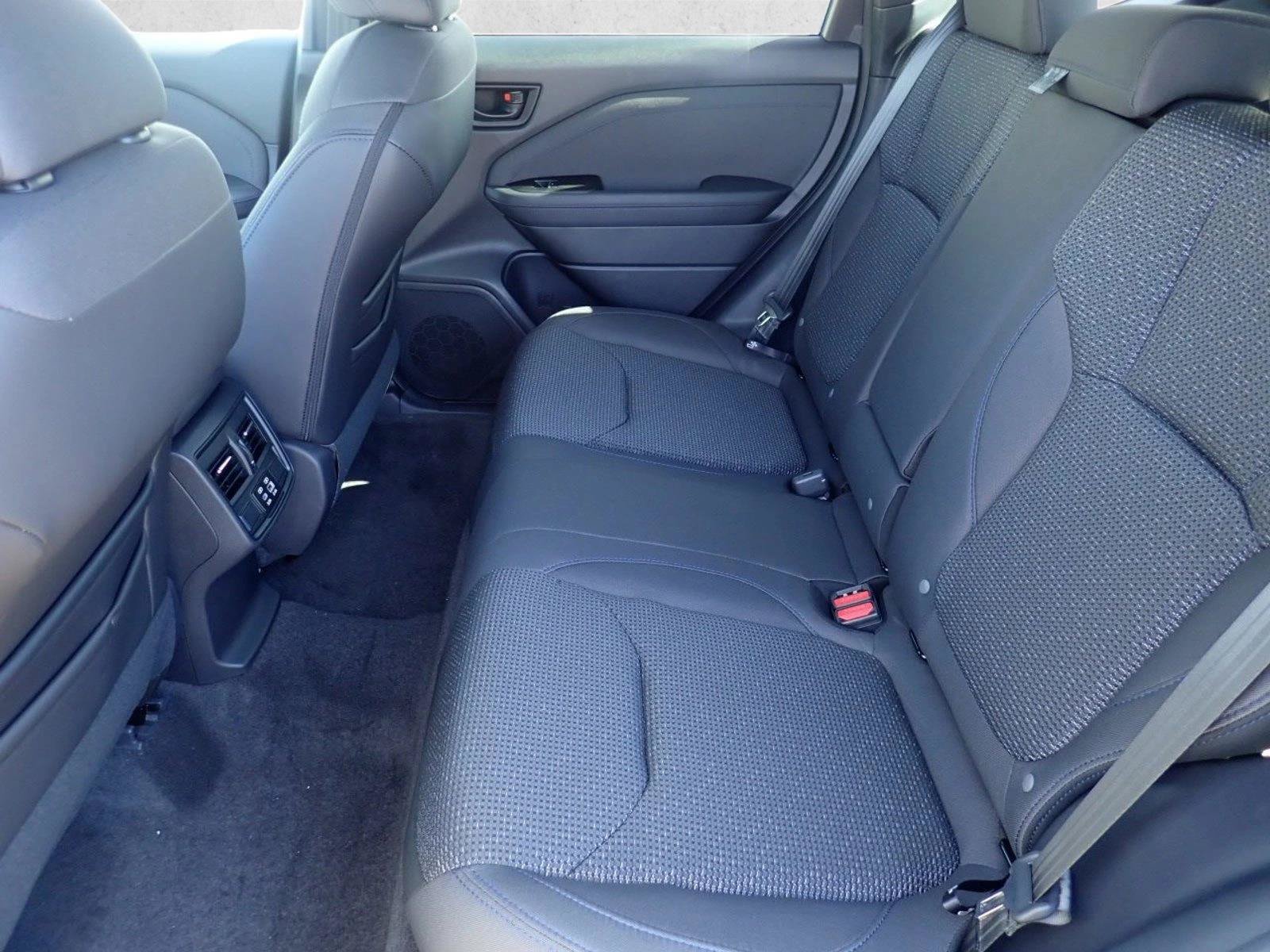 Used 2026 Subaru Forester Premium AWD/4WD image 9