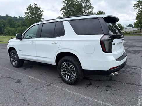 New 2026 Chevrolet Tahoe Z71 w/ Comfort Package AWD/4WD image 3