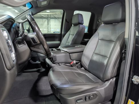 Used 2022 GMC Sierra 2500 SLT w/ X31 Off-Road Package image 7