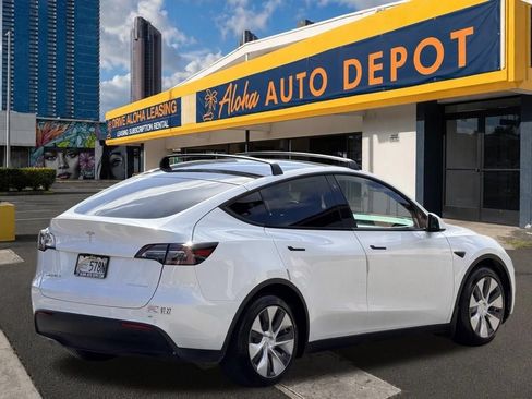 Used 2020 Tesla Model Y Long Range AWD/4WD image 5