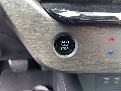 Used 2025 Nissan Murano SL AWD/4WD image 33