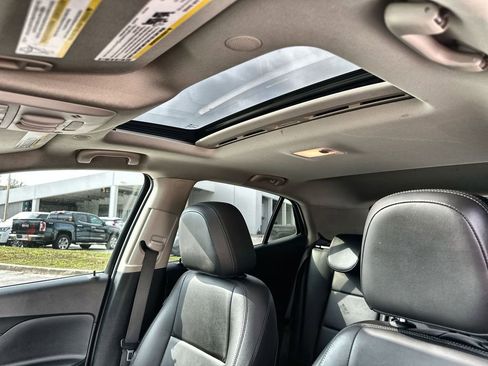 Certified 2019 Buick Encore Essence w/ Experience Buick Package image 19