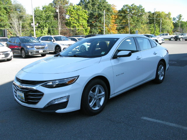 Used 2024 Chevrolet Malibu LT FWD image 9