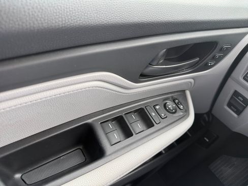 Used 2021 Honda Odyssey EX-L image 32