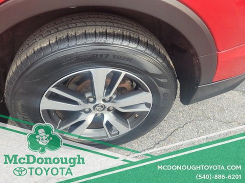 Used 2017 Toyota RAV4 XLE image 24