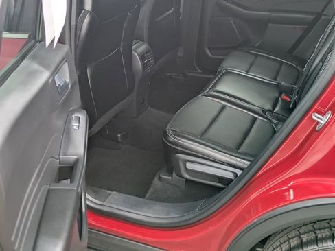 Used 2024 Ford Escape Platinum AWD/4WD image 27