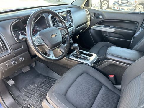 Used 2017 Chevrolet Colorado LT image 27