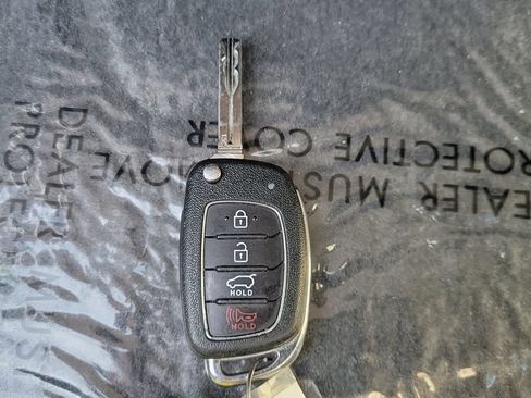 Used 2018 Hyundai Tucson SEL AWD/4WD image 28