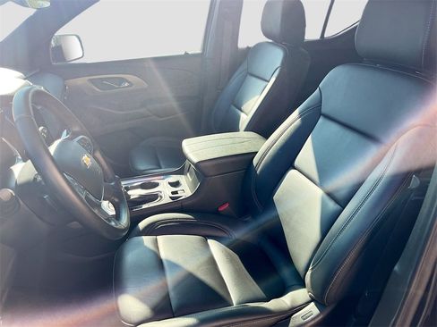 Used 2023 Chevrolet Traverse LT w/ LPO, Floor Liner Package image 22