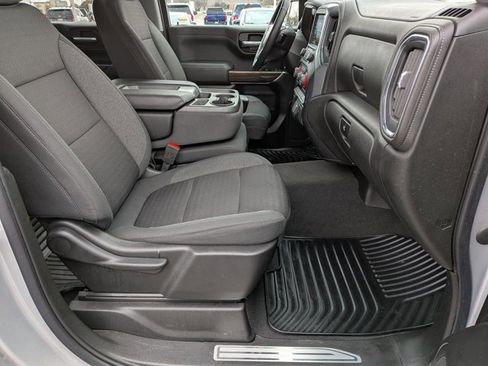 Used 2022 Chevrolet Silverado 1500 LT w/ Safety Package image 21