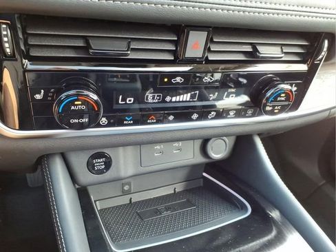 New 2026 Nissan Rogue Platinum AWD/4WD image 23