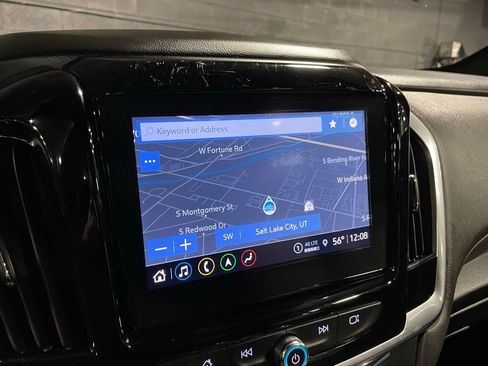 Used 2023 Chevrolet Traverse RS image 8