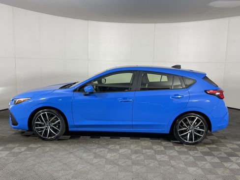 Used 2024 Subaru Impreza 2.0i Sport image 3