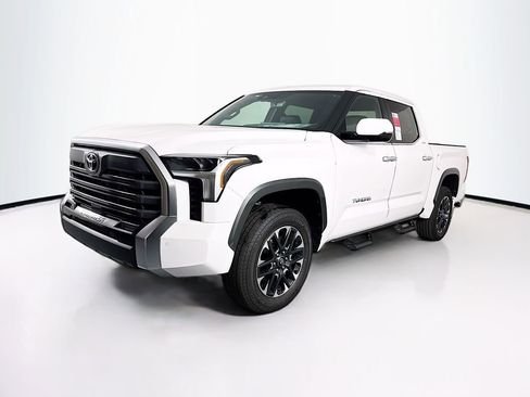 Used 2026 Toyota Tundra Limited image 3