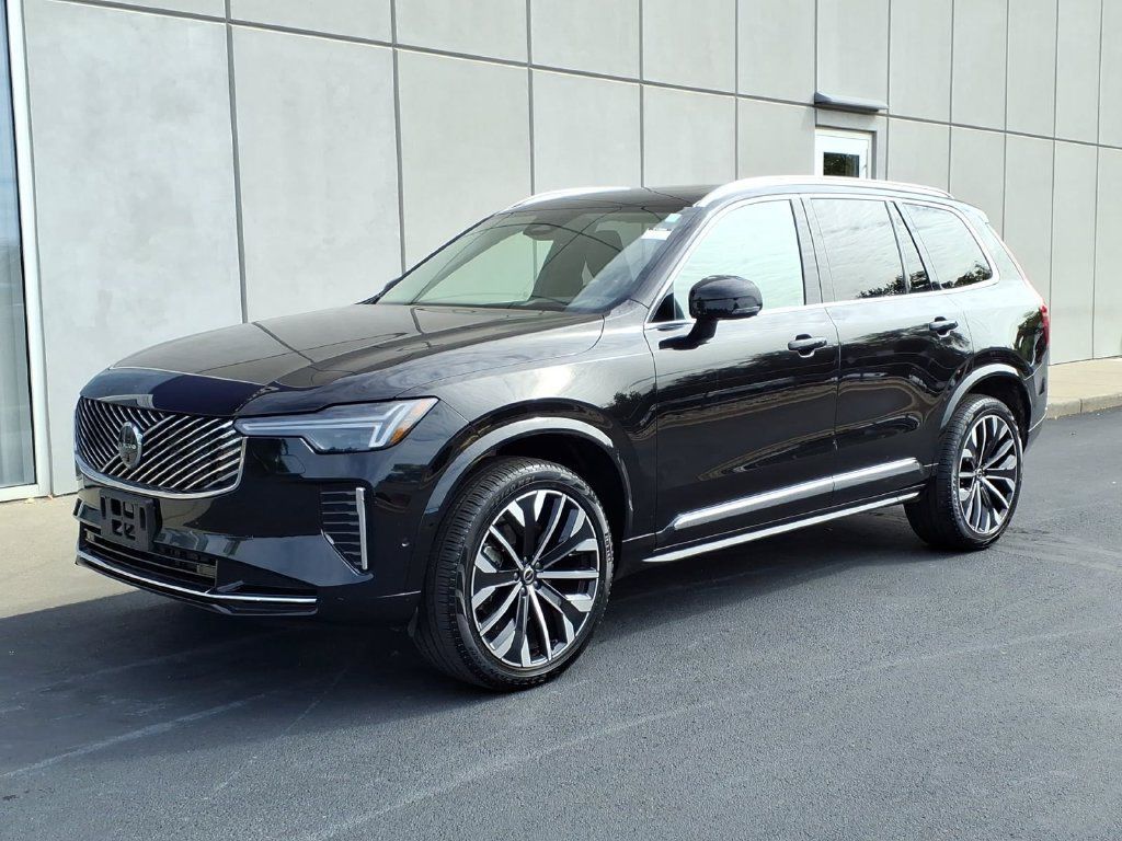 Certified 2026 Volvo XC90 B6 Ultra AWD/4WD image 1