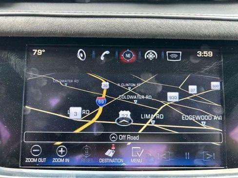 Used 2017 Cadillac XT5 Platinum AWD/4WD image 29