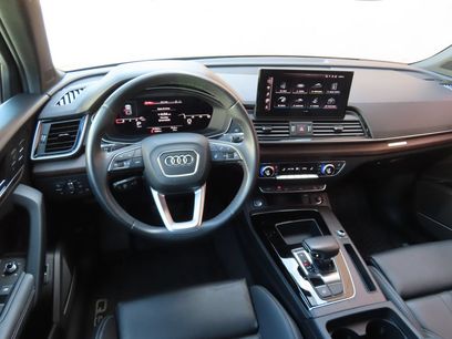 Used 2023 Audi Q5 2.0T Premium Plus w/ Premium Plus Package