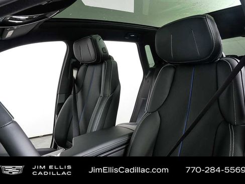 New 2026 Cadillac Lyriq Luxury RWD image 5