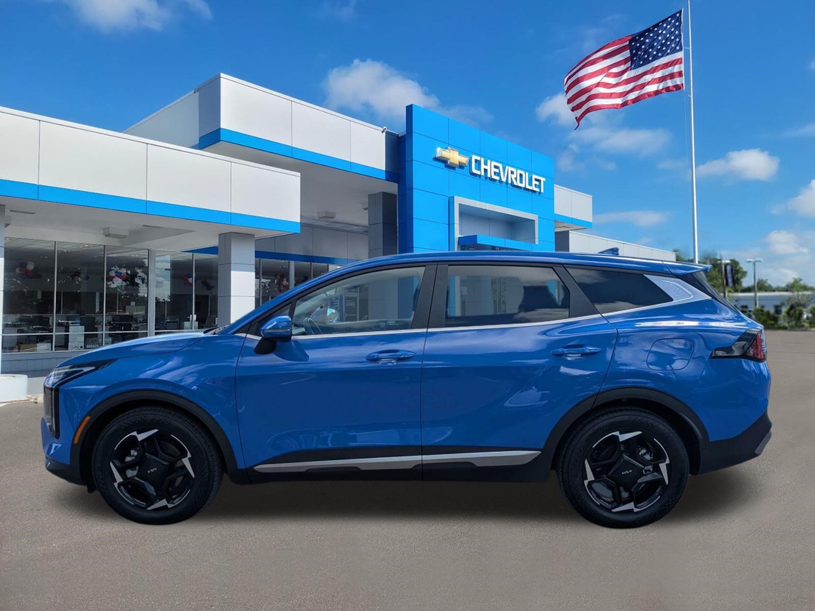 Used 2026 Kia Sportage EX FWD image 6