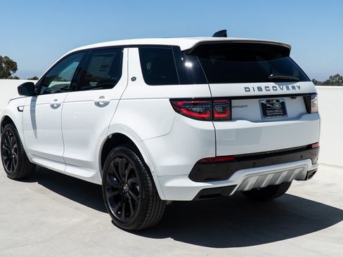 Used 2024 Land Rover Discovery Sport S image 3