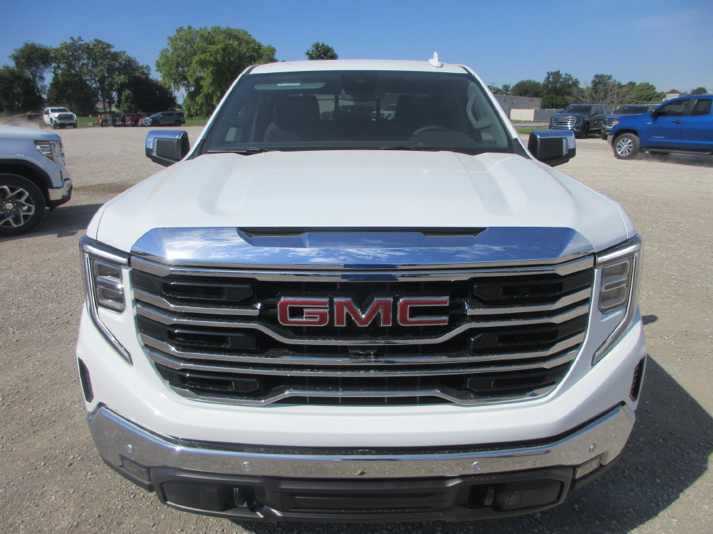 New 2026 GMC Sierra 1500 SLT w/ SLT Premium Plus Package AWD/4WD image 11