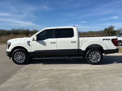 Used 2024 Ford F150 King Ranch w/ FX4 Off-Road Package image 5