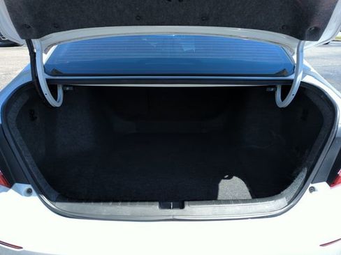 Used 2018 Honda Accord Touring image 30