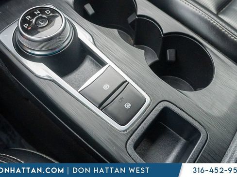 Used 2023 Ford Escape Platinum AWD/4WD image 13