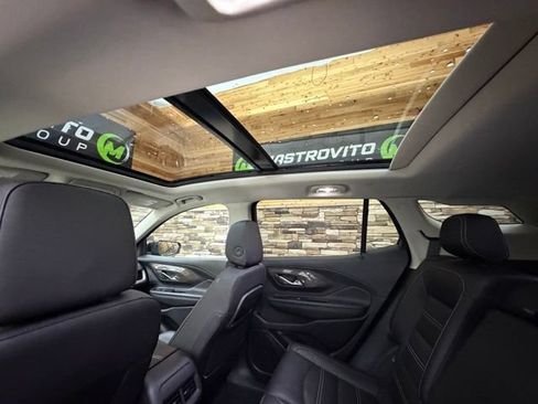 Used 2023 GMC Terrain Denali w/ LPO, Floor Liner Package AWD/4WD image 30