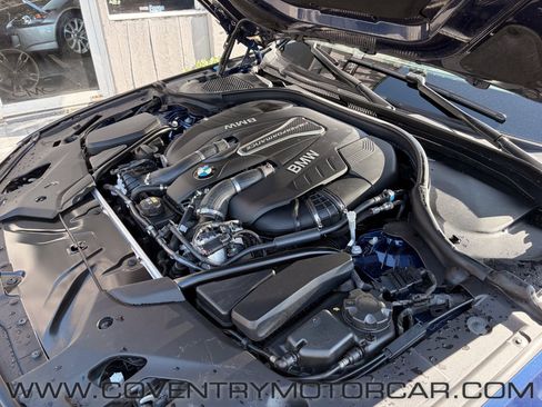 Used 2018 BMW M550i xDrive AWD/4WD image 12