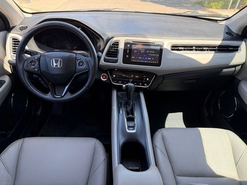Used 2017 Honda HR-V EX-L image 15