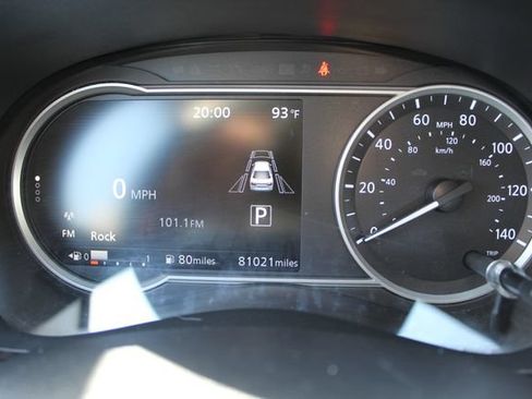 Used 2021 Nissan Versa SV FWD image 61