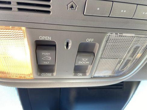 Used 2019 Honda CR-V EX-L image 43