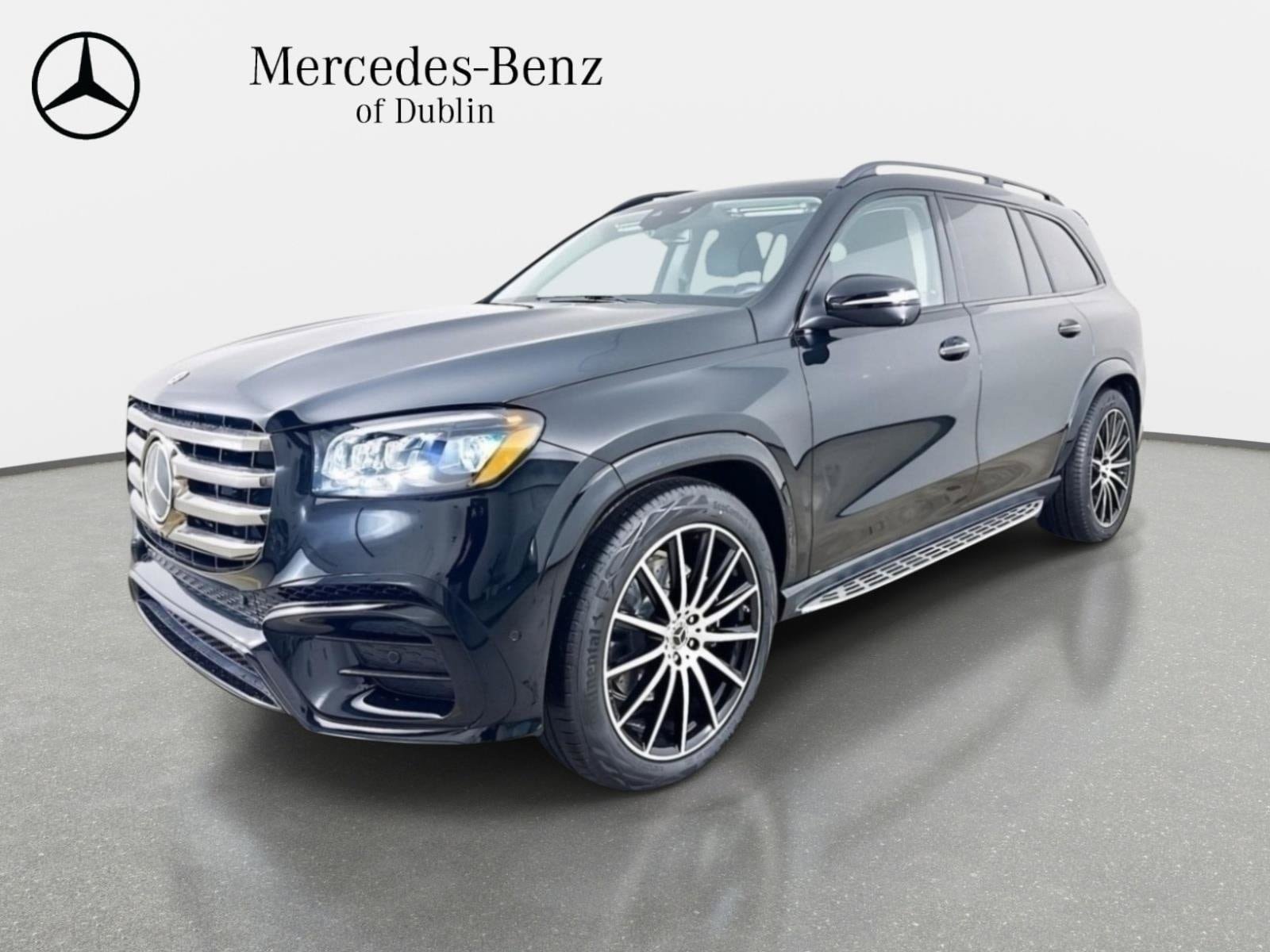 Used 2026 Mercedes-Benz GLS 450 4MATIC image 1