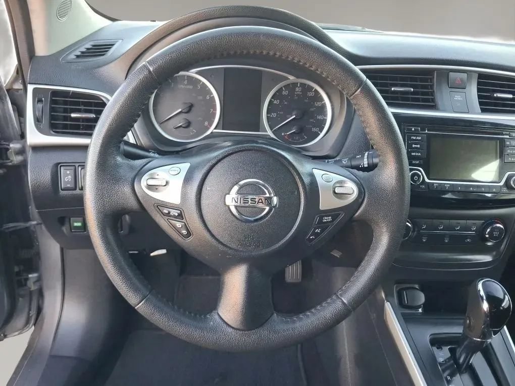 Used 2017 Nissan Sentra SV FWD image 24