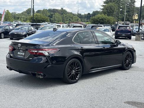 Used 2021 Toyota Camry XSE FWD image 6